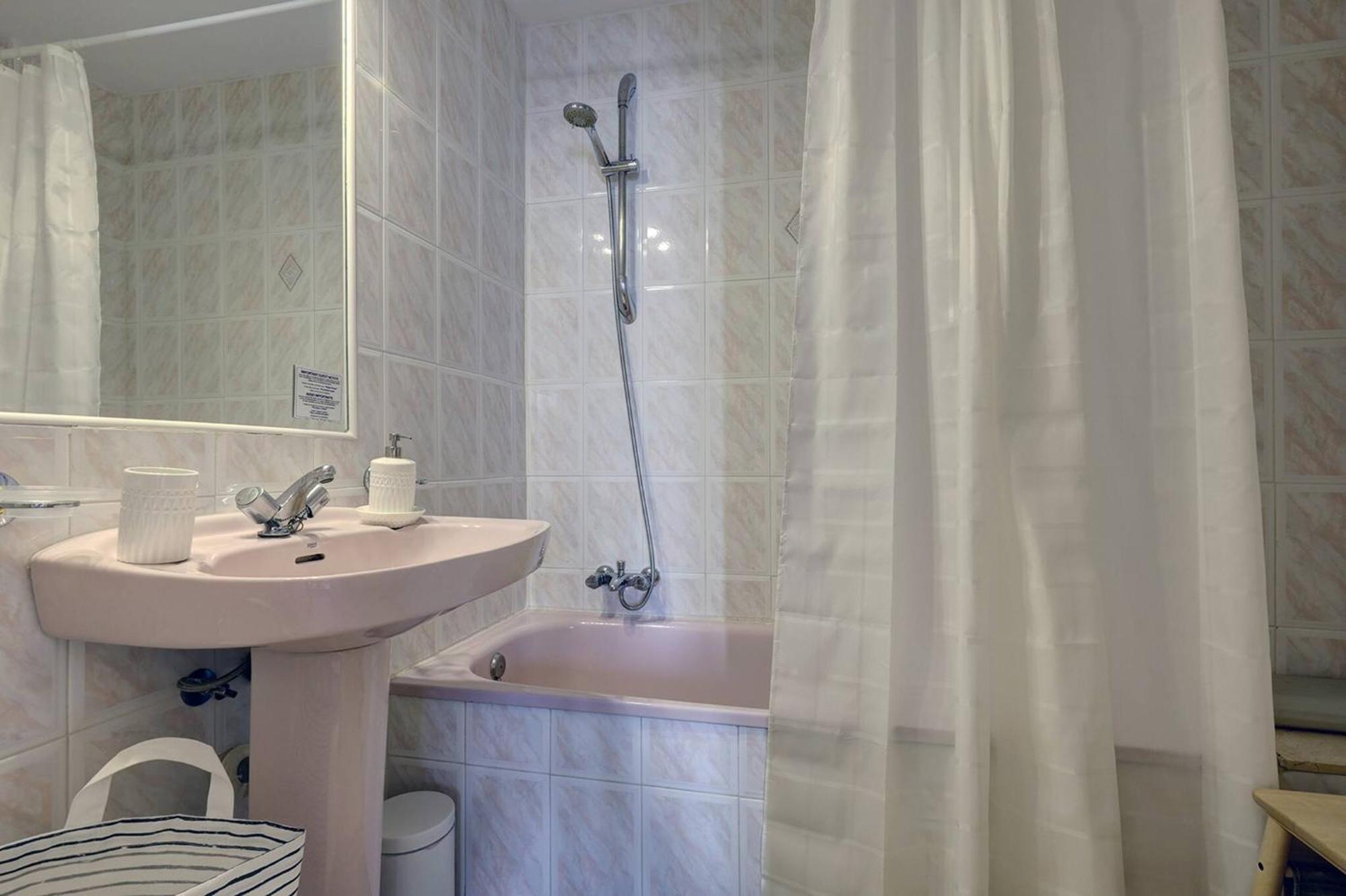053 - Two Bed Mijas Golf Apartment In Popular Matchroom Golf Club Fuengirola Luaran gambar